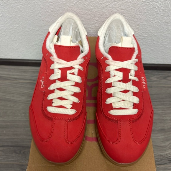 Ryka Made For Women Effortless Lace Up Sneaker (WIDE) - Picture 5 of 11